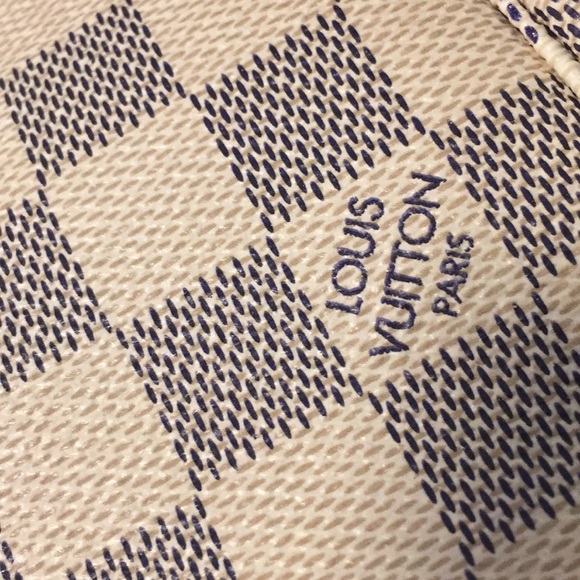 💌SOLD💌LV POCHETTE ACCESSORY - Picture 4 of 4